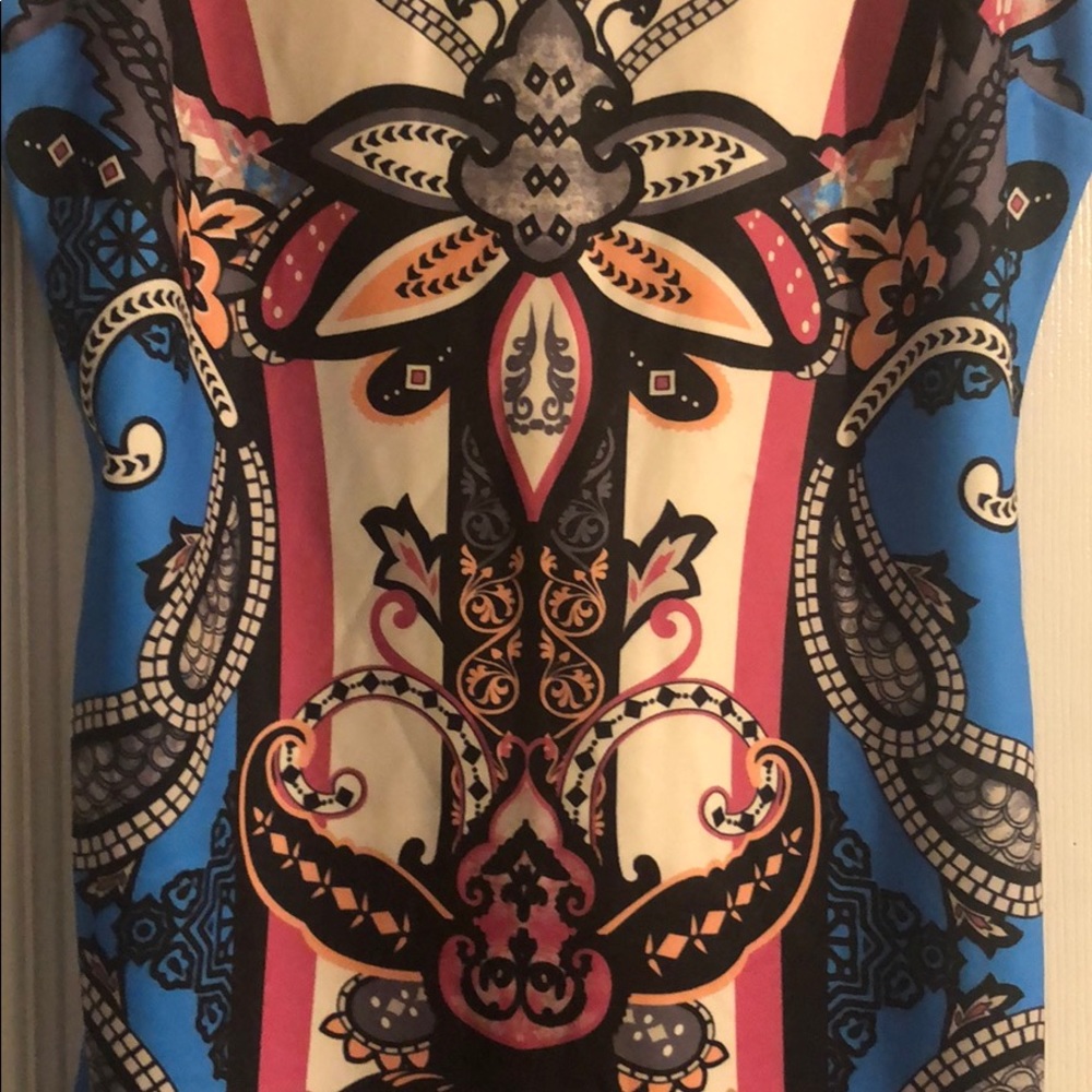 Dress - Picture 3 of 3